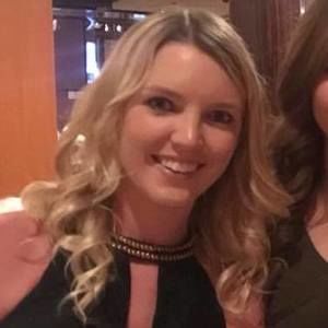 Meet your Posher, Stefanie